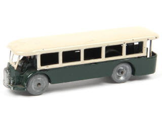 Lot 478 - DINKY TOYS (FRANCE) (1)
