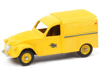 Lot 520 - DINKY TOYS (FRANCE) (1)