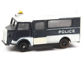 Lot 673 - DINKY TOYS (FRANCE) (1)