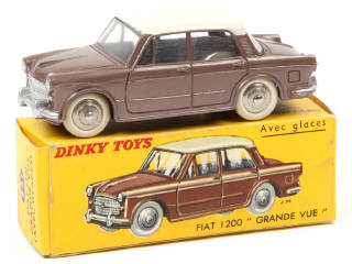 Lot 576 - DINKY TOYS (FRANCE) (1)