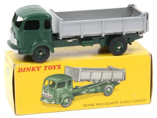 Lot 690 - DINKY TOYS (FRANCE) (1)