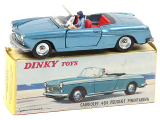 Lot 656 - DINKY TOYS (FRANCE) (1)