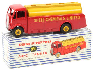 Lot 423 - DINKY TOYS (GB) (1)