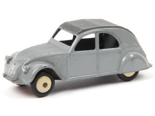 Lot 512 - DINKY TOYS (FRANCE) (1)