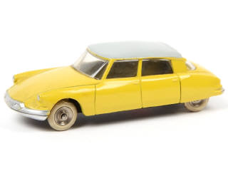 Lot 521 - DINKY TOYS (FRANCE) (1)