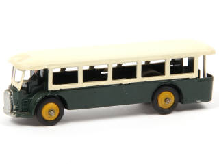 Lot 477 - DINKY TOYS (FRANCE) (1)