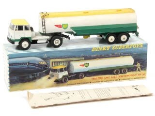 Lot 718 - DINKY TOYS (FRANCE) (1)