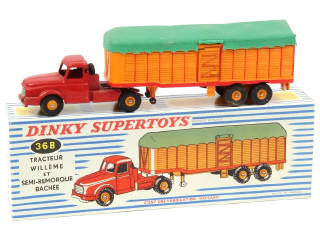 Lot 692 - DINKY TOYS (FRANCE) (1)