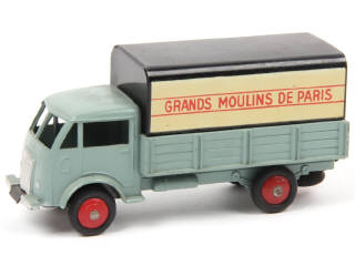 Lot 488 - DINKY TOYS (FRANCE) (1)
