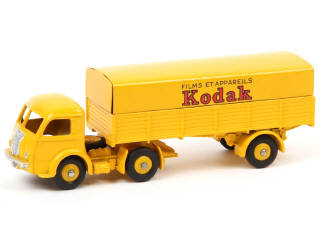 Lot 531 - DINKY TOYS (FRANCE) (1)