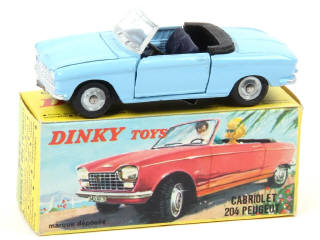 Lot 636 - DINKY TOYS (FRANCE) (1)