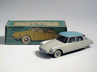Lot 308 - J.R.D. (1)