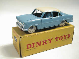 Lot 228 - DINKY TOYS FRANCE (1)