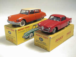 Lot 231 - DINKY TOYS FRANCE (2)