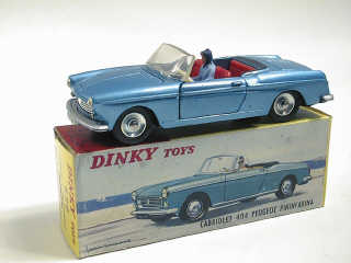 Lot 247 - DINKY TOYS FRANCE (1)