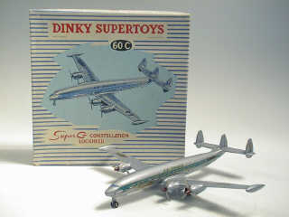 Lot 272 - DINKY TOYS FRANCE (1)