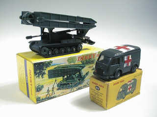 Lot 278 - DINKY TOYS FRANCE (2)