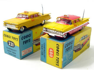 Lot 336 - CORGI TOYS (GB) (2)