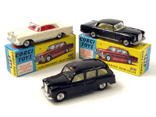 Lot 358 - CORGI TOYS (GB) (3)