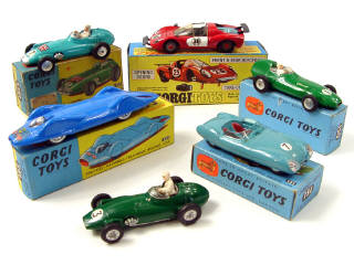 Lot 390 - CORGI TOYS (GB) (6)