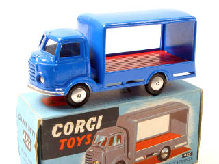Lot 407 - CORGI TOYS (GB) (1)