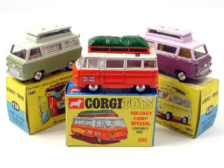 Lot 462 - CORGI TOYS (GB) (3)