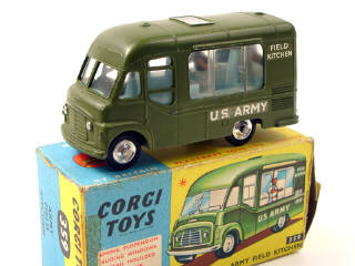 Lot 412 - CORGI TOYS (GB) (1)