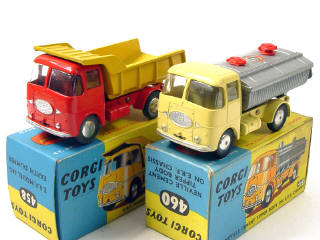 Lot 441 - CORGI TOYS (GB) (2)