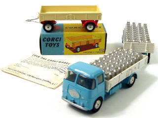Lot 452 - CORGI TOYS (GB) (2)