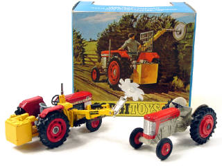 Lot 491 - CORGI TOYS (GB) (2)
