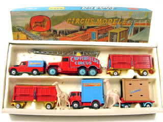 Lot 477 - CORGI TOYS (GB) (1)