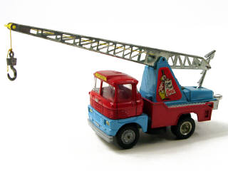 Lot 471 - CORGI TOYS (GB) (1)