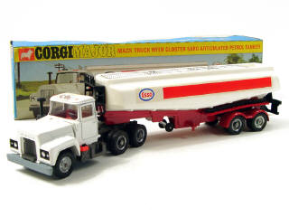 Lot 428 - CORGI TOYS (GB) (1)
