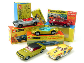 Lot 388 - CORGI TOYS (GB) (5)