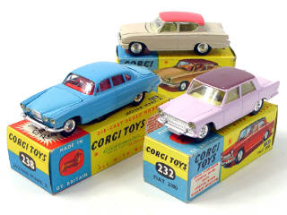 Lot 361 - CORGI TOYS (GB) (3)