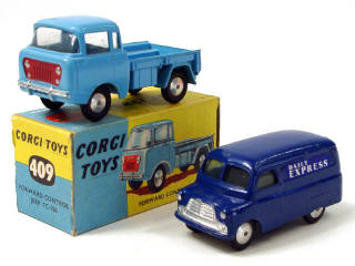 Lot 445 - CORGI TOYS (GB) (2)