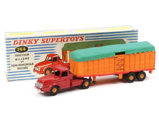 Lot 374 - DINKY TOYS (FRANCE) (1)