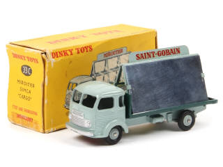 Lot 368 - DINKY TOYS (FRANCE) (1)