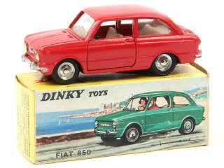 Lot 565 - DINKY TOYS (FRANCE) (1)
