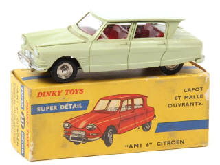 Lot 552 - DINKY TOYS (FRANCE) (1)