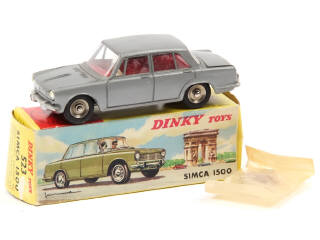 Lot 582 - DINKY TOYS (FRANCE) (1)
