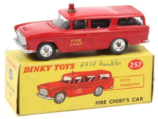 Lot 358 - DINKY TOYS (GB) (1)
