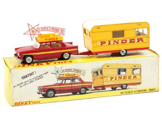 Lot 715 - DINKY TOYS (FRANCE) (1)