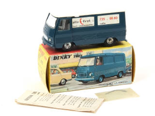 Lot 682 - DINKY TOYS (FRANCE) (1)