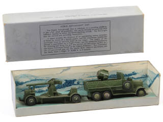 Lot 437 - DINKY TOYS (GB) (1)