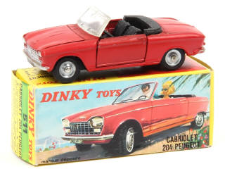 Lot 568 - DINKY TOYS (FRANCE) (1)