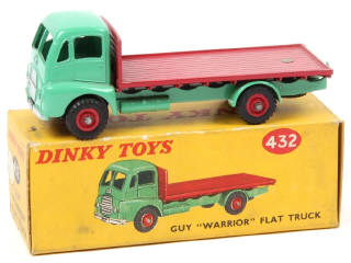 Lot 400 - DINKY TOYS (GB) (1)