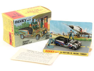 Lot 725 - DINKY TOYS (FRANCE) (1)