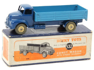 Lot 409 - DINKY TOYS (GB) (1)