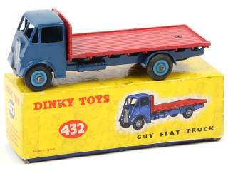 Lot 399 - DINKY TOYS (GB) (1)